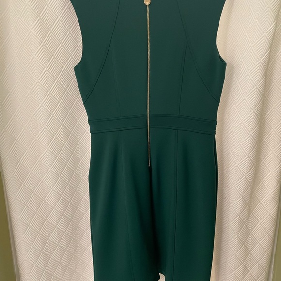 Ellen Tracy Emerald Green Dress - Picture 2 of 3